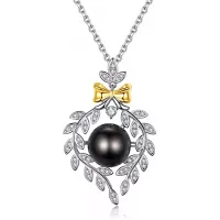 VIKI LYNN Collar con colgante de perla cultivada de Tahití de oro de 18 quilates y redondo, 0.394-0.433 in, color negro