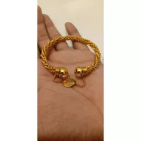 Classic Gold Plated Bangles with Single Stone for Casual Wear