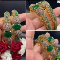 Hand Crafted Emerald Stone Bangles For Bridal